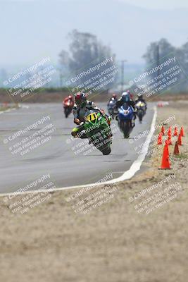 media/Jun-07-2025-TrackDaz (Sat) [[4413525952]]/A Group/2pm (Turn 9)/